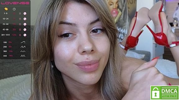 hottie_lola69