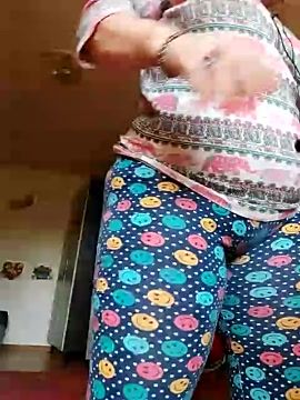 Tinaaa_Love69
